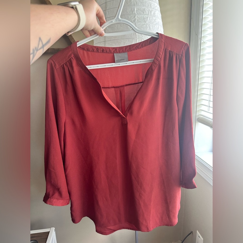 Vero Moda Red Blouse Size Medium